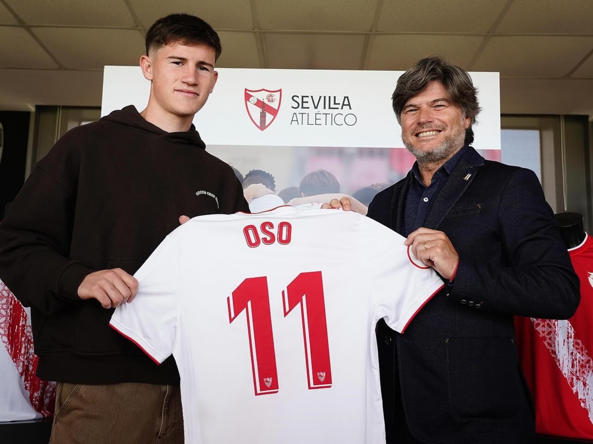 La historia de Oso Martínez, el español al que Lionel Scaloni consideró «convocable» para la Selección Argentina