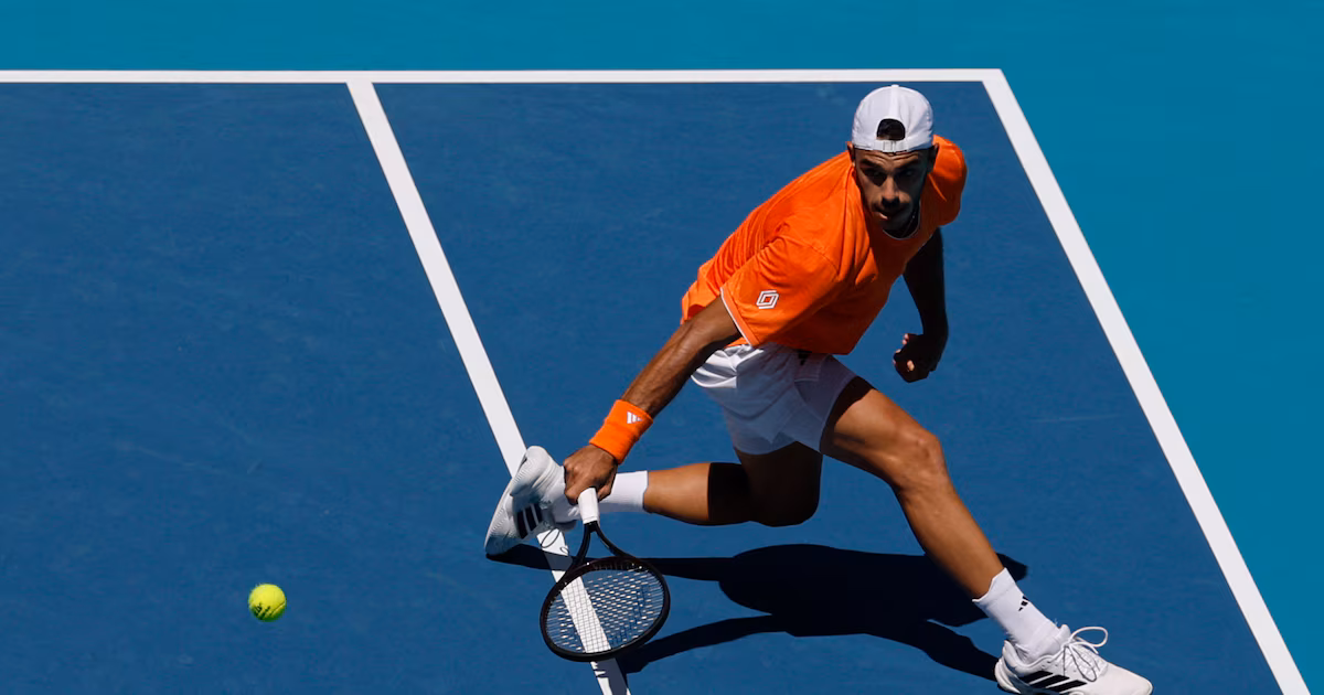 Francisco Cerúndolo ganó con autoridad y se metió entre los ocho mejores del Masters 1000 de Miami