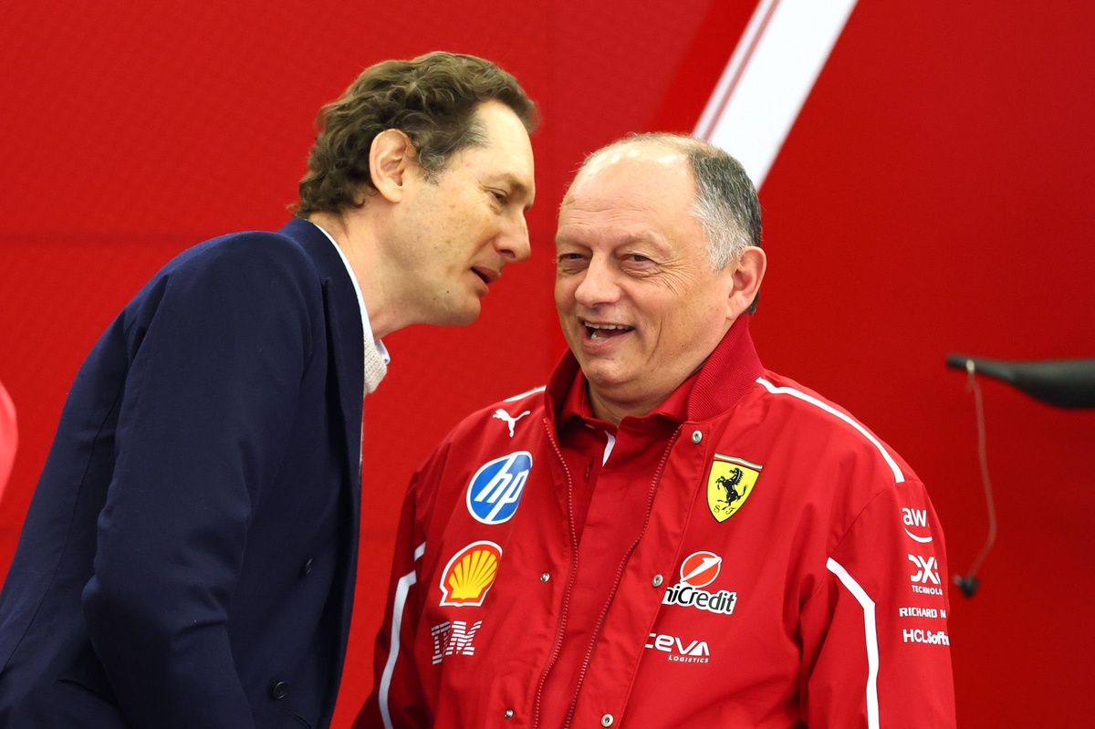 Elkann admite que Ferrari «no ha logrado las ambiciones» del equipo en F1