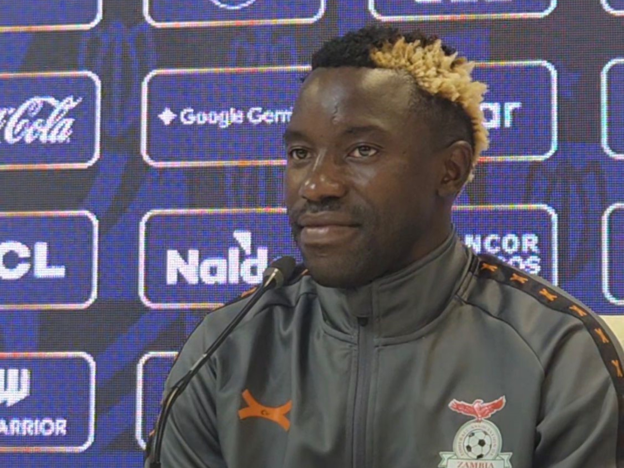 El capitán de Zambia, con Olé: look a lo Maradona y «prefiero a Cristiano antes que a Messi»