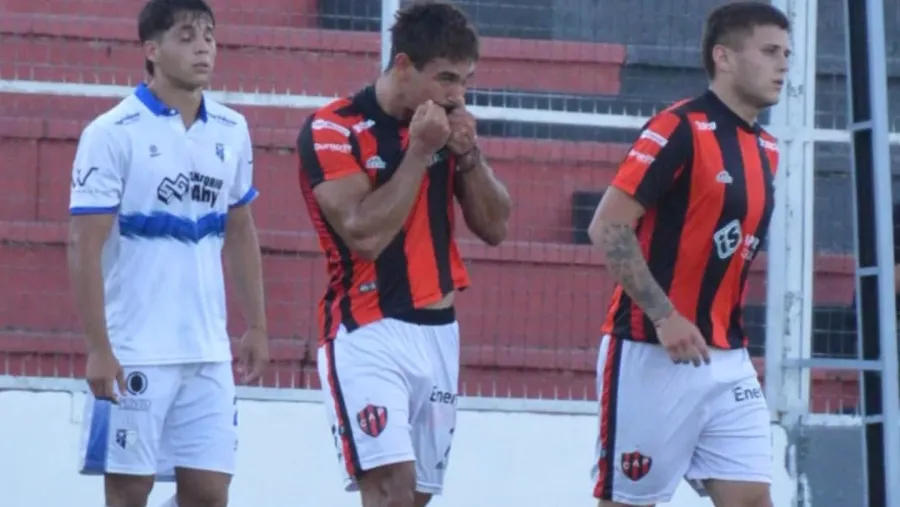 Patronato revirtió el marcador y se clasificó a cuartos de final de la Copa Túnel Subfluvial