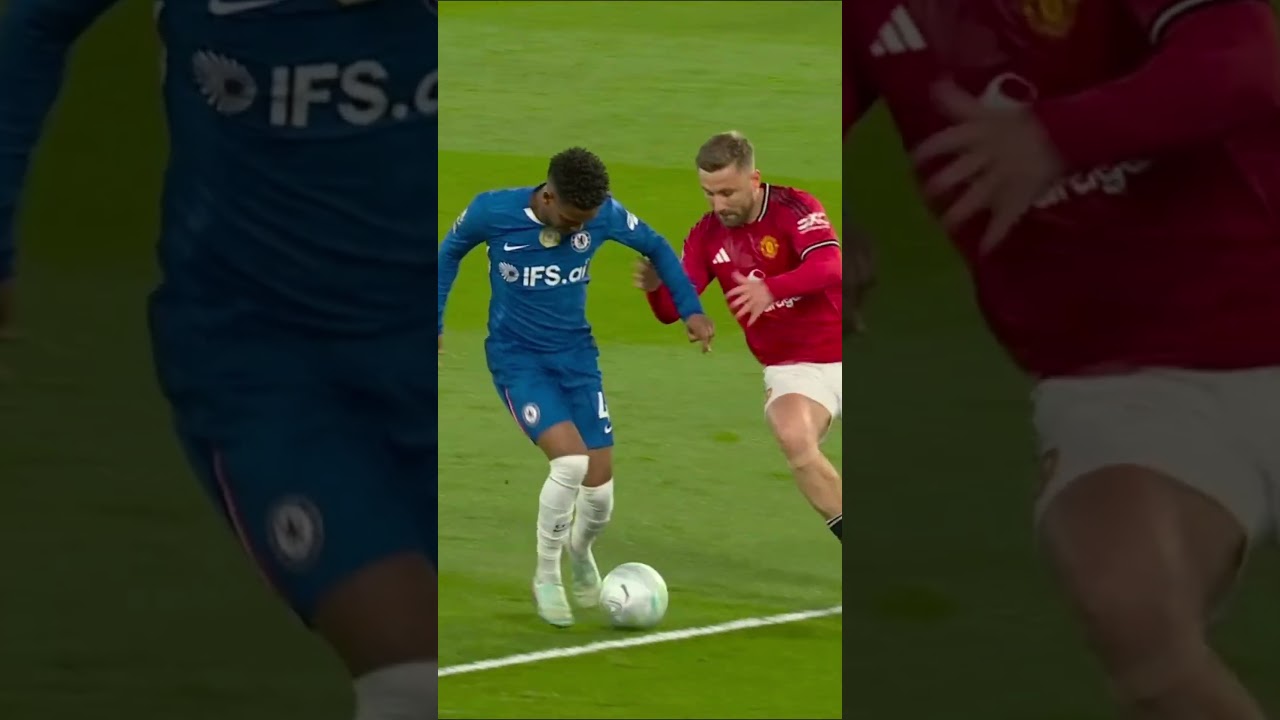 Video: ALERTAS EN BRASIL: ESTEVAO TUVO QUE PEDIR EL CAMBIO EN CHELSEA | #Shorts