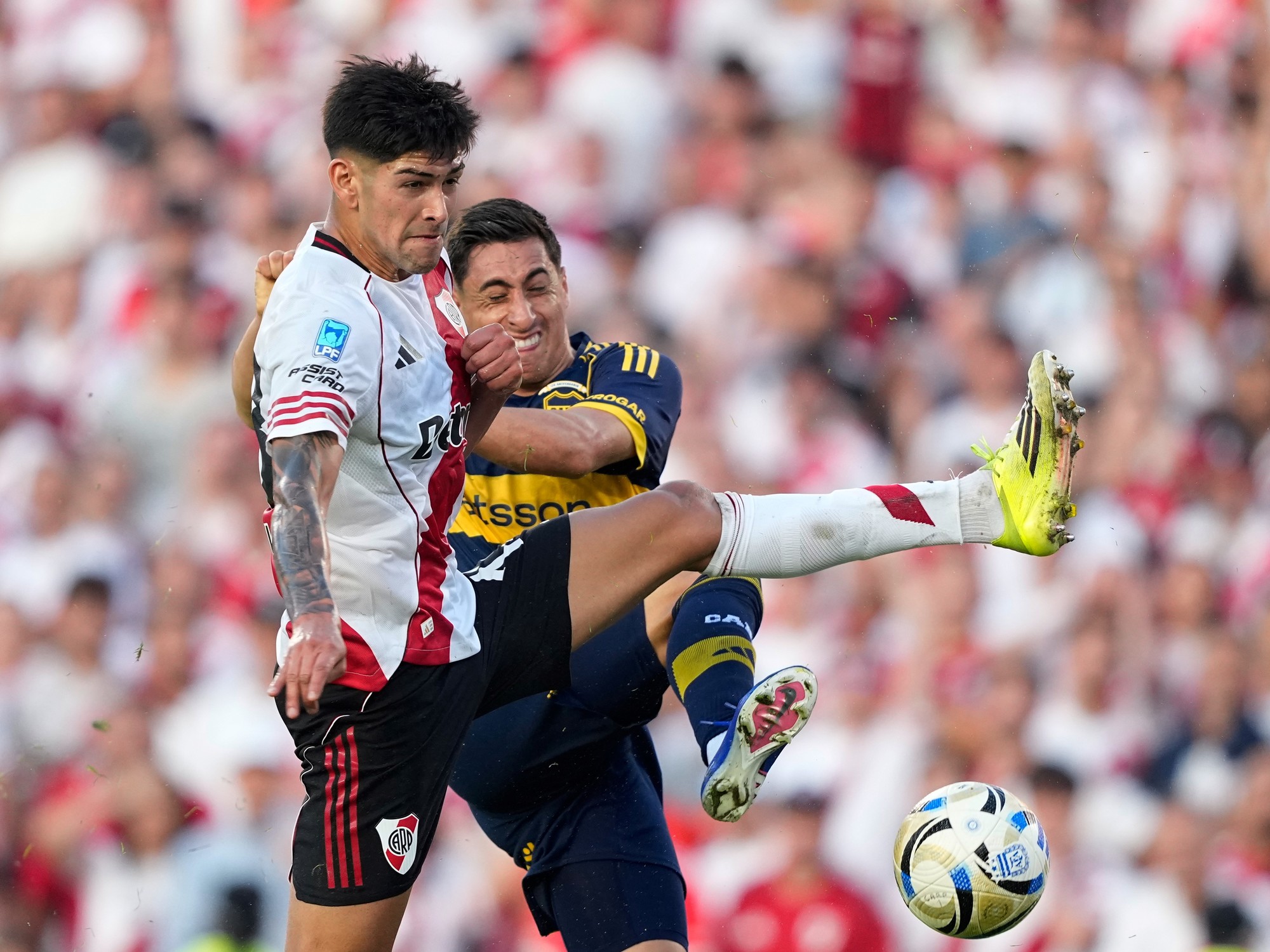 Rivero: de limpiarse para el Súper a un flojo clásico con un error determinante