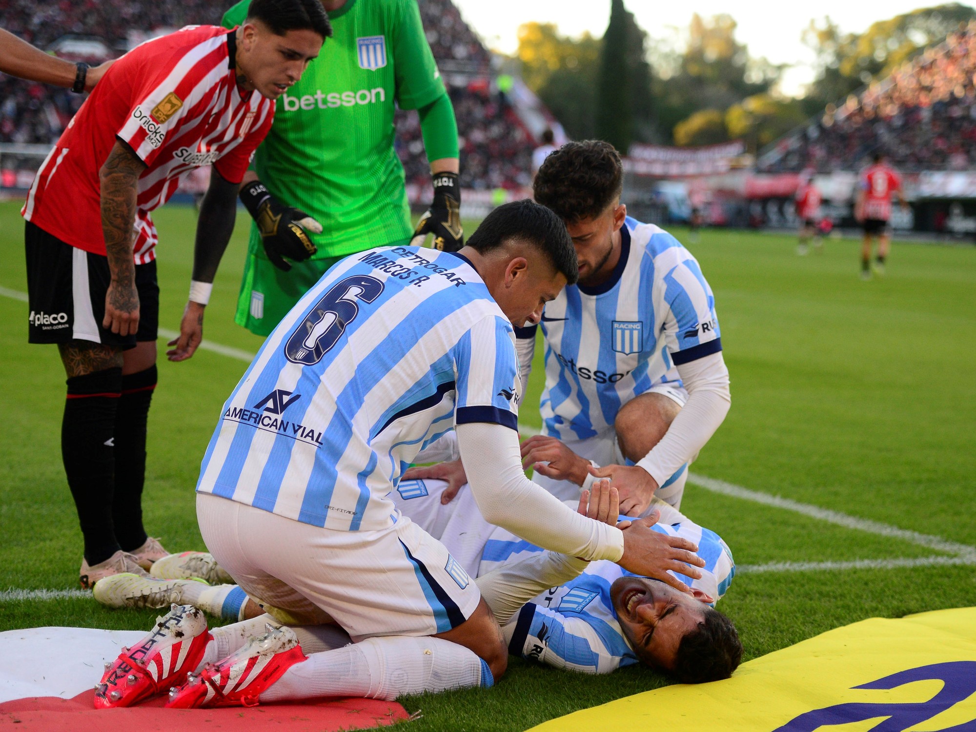 Racing confirmó la grave lesión de Forneris
