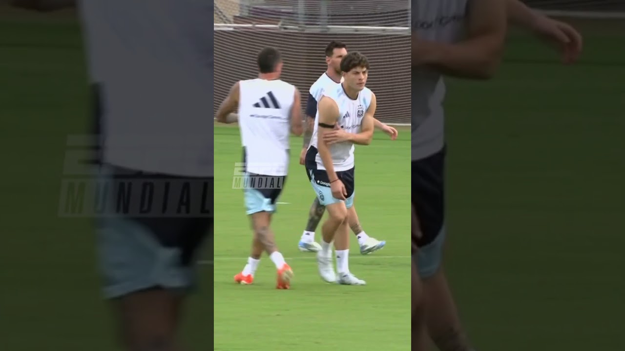 Video: LA MAGIA DE MESSI HASTA EN EL RONDO #ESPNMundial #FIFAWorldCup | #Shorts
