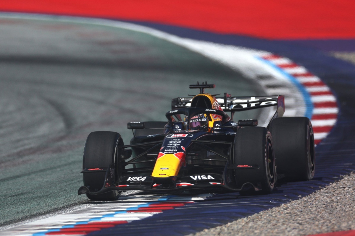 Verstappen elogia progreso de Red Bull en Austria, lamenta los problemas a mitad de carrera