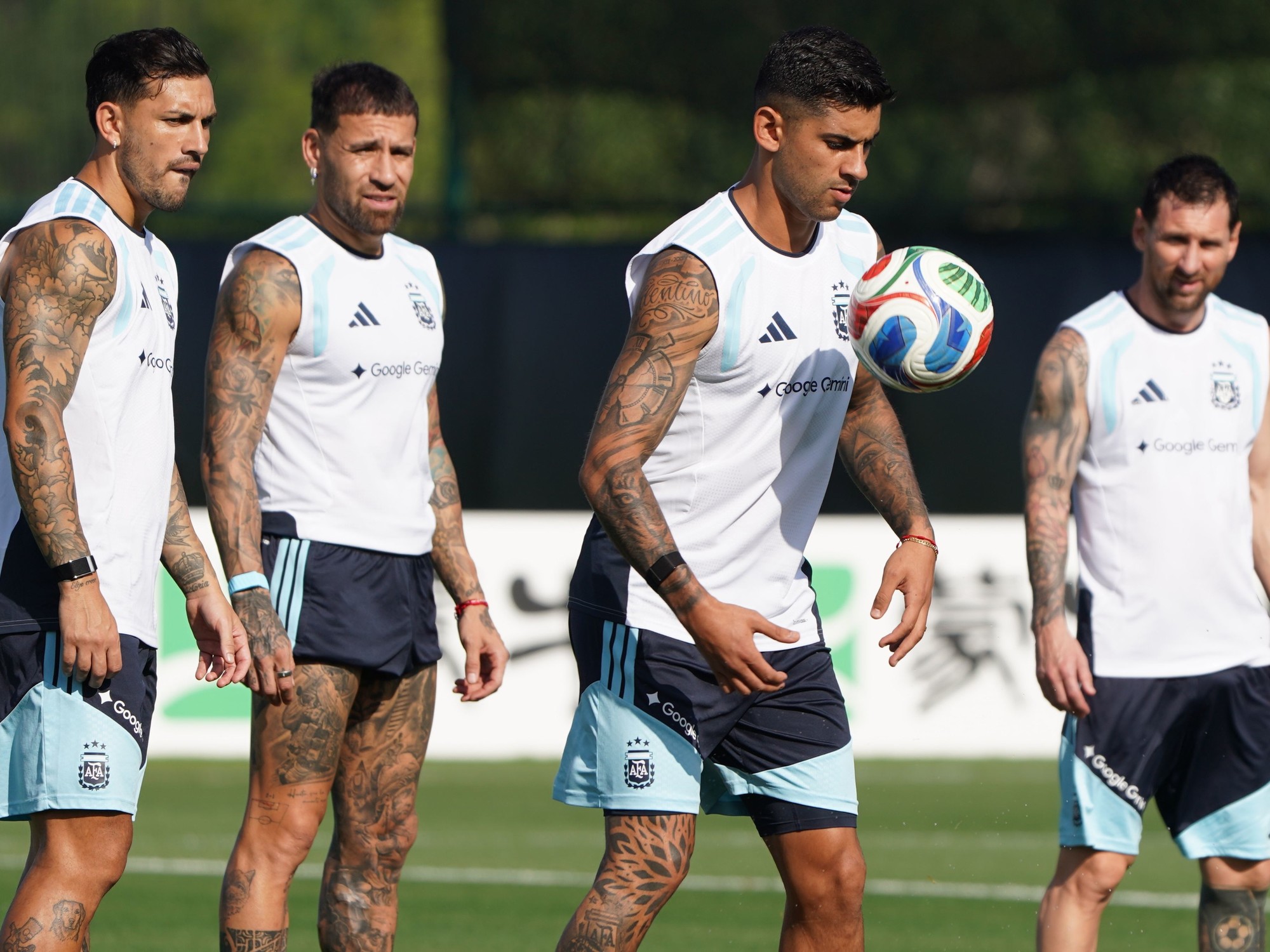 ¿Hay equipo? Las decisiones clave que debe tomar Scaloni para enfrentar ante Cabo Verde :: Olé