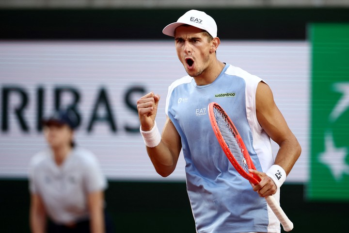 Es el 104° del mundo, estaba teniendo su mejor desempeño en un Grand Slam y no se presentó en la semifinal de Roland Garros por vómitos :: Olé