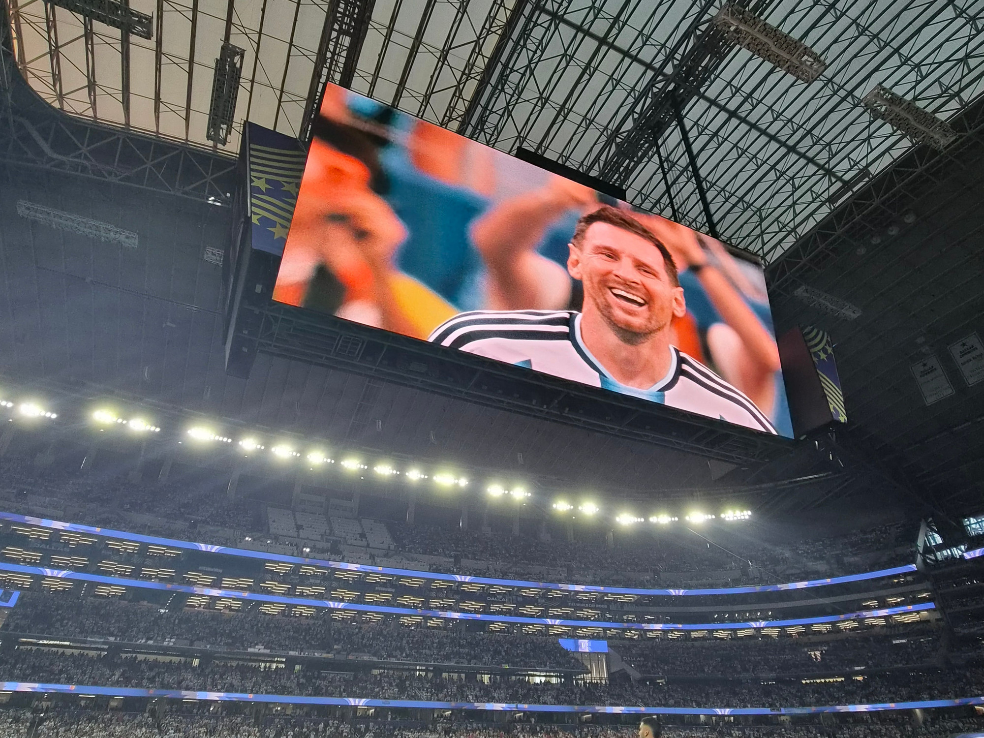 El sorpresivo homenaje a Messi en la previa del partido ante Jordania :: Olé