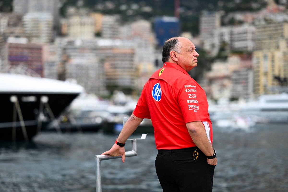 Vasseur: "La renovación de Leclerc es una señal para el equipo y para todo el paddock"