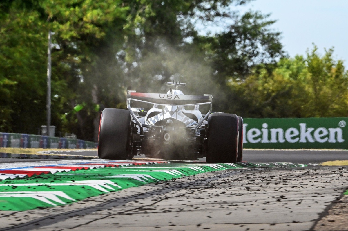 Checo Pérez no entiende aún el origen de los problemas en la suspensión en Cadillac