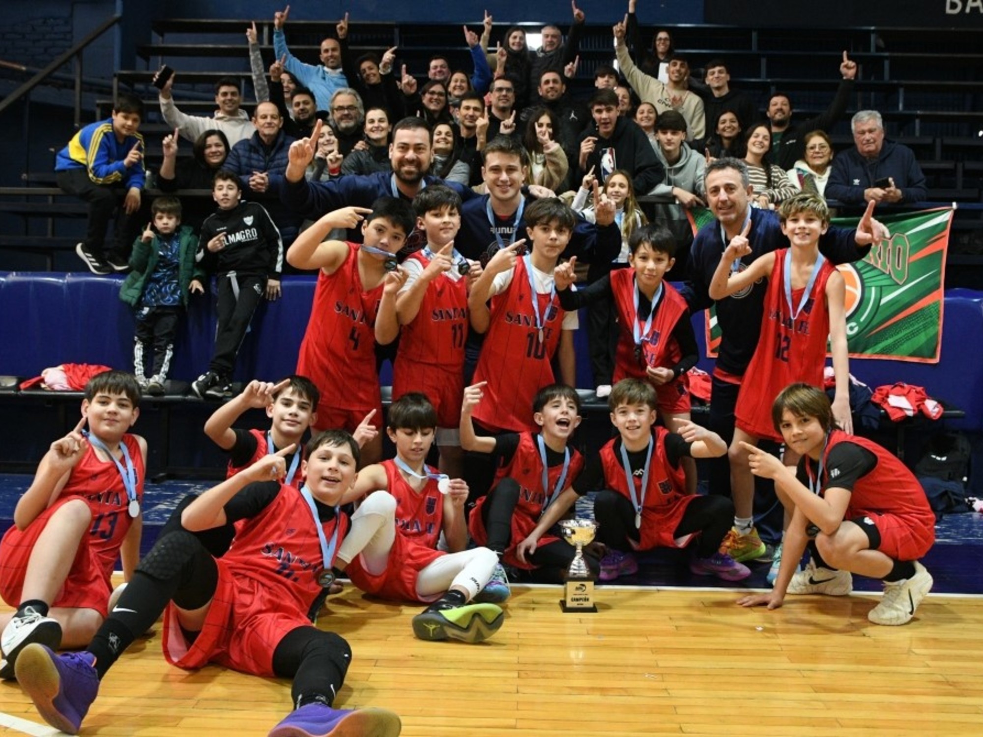 Santa Fe se consagró campeón del Campeonato Argentino de Mini Masculino :: Olé