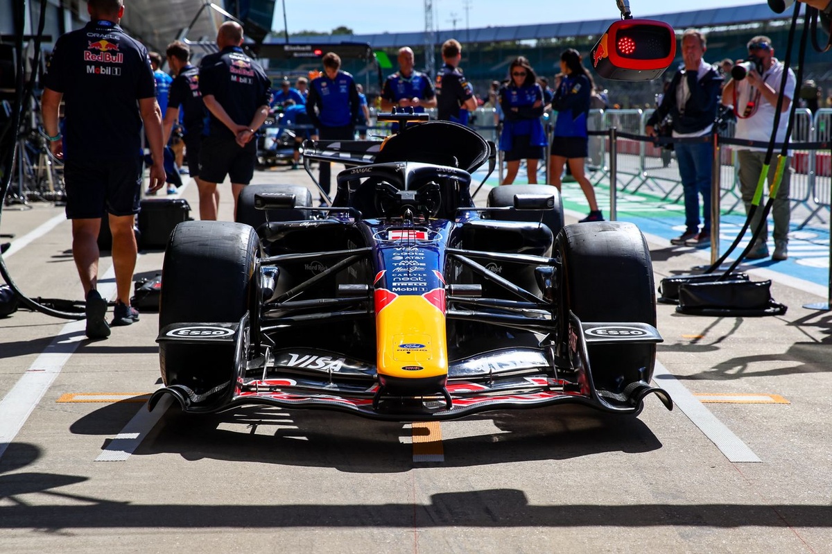 Red Bull encuentra sucesores para Gianpiero Lambiase y Helmut Marko: ¿qué dice esto del futuro?