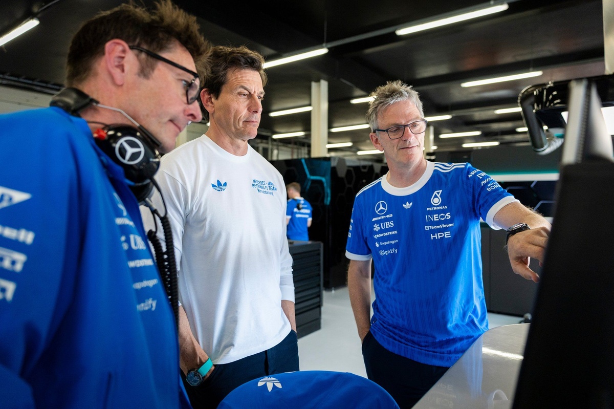 Toto Wolff prefiere los fallos de Mercedes antes que ser "lento y fiable"