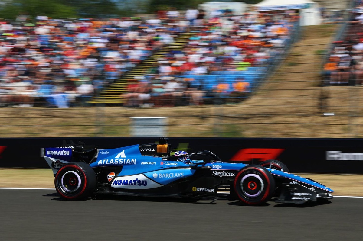 Albon descarta un avance significativo de Williams con las mejora que prepara para Bakú
