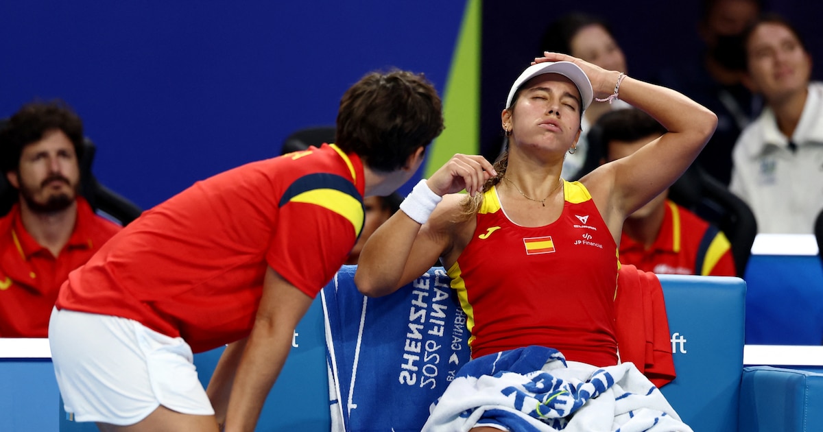 España cae con honores ante una República Checa implacable y se despide de la Billie Jean King Cup en los individuales