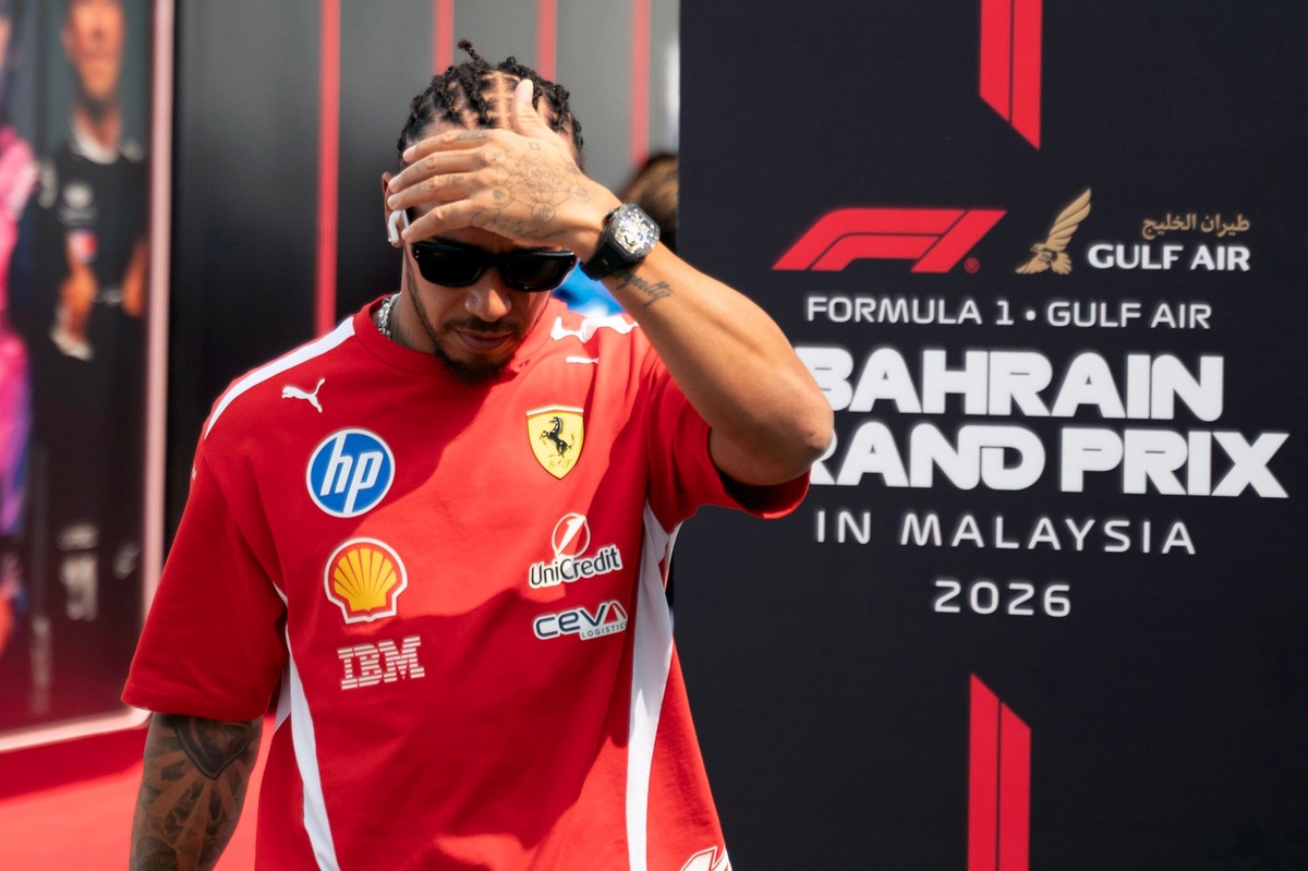 Hamilton se hace viral con su veredicto tras la renovación de Alonso para seguir en la F1 en 2027