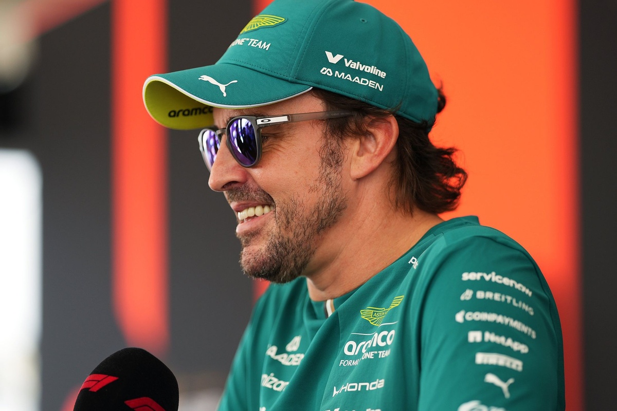 Alonso podría regresar al Rally Dakar en 2027