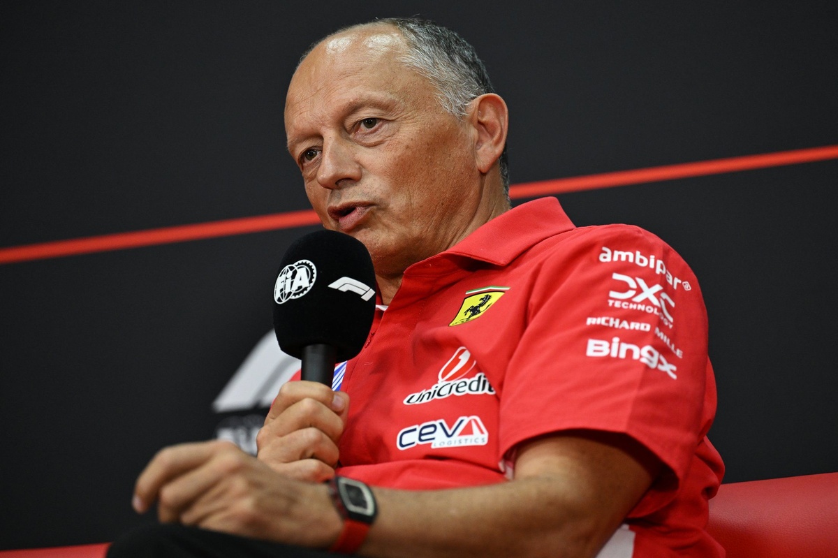 Vasseur defiende la estrategia de Ferrari en Bahréin: "Si estás convencido, no cambias"