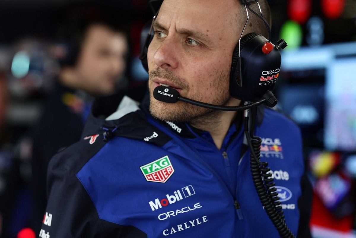 El CEO de McLaren deja una importante novedad sobre la salida de Gianpiero Lambiase de Red Bull